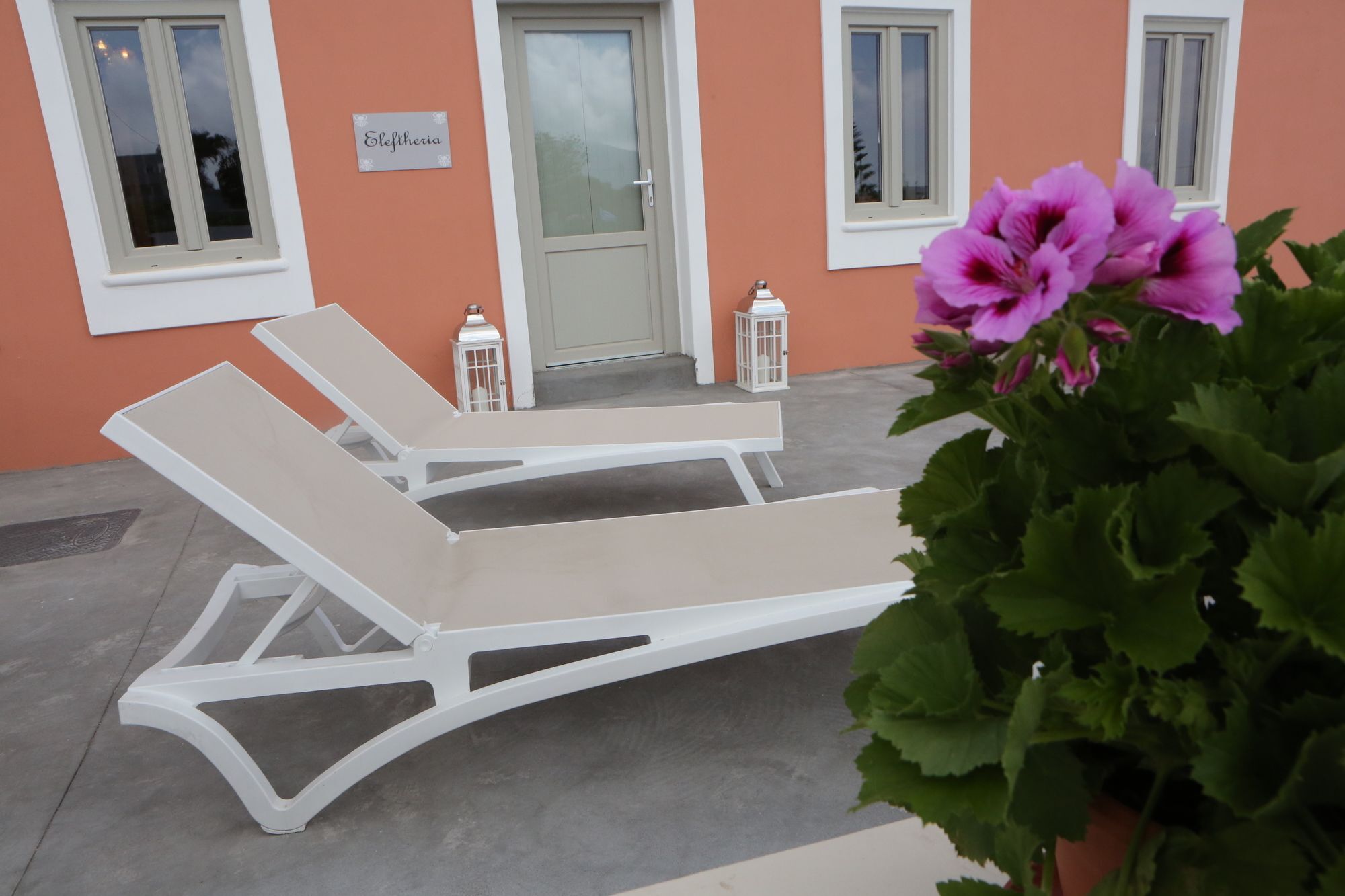 Nomikos Mansion Apartment Karterados  Ngoại thất bức ảnh